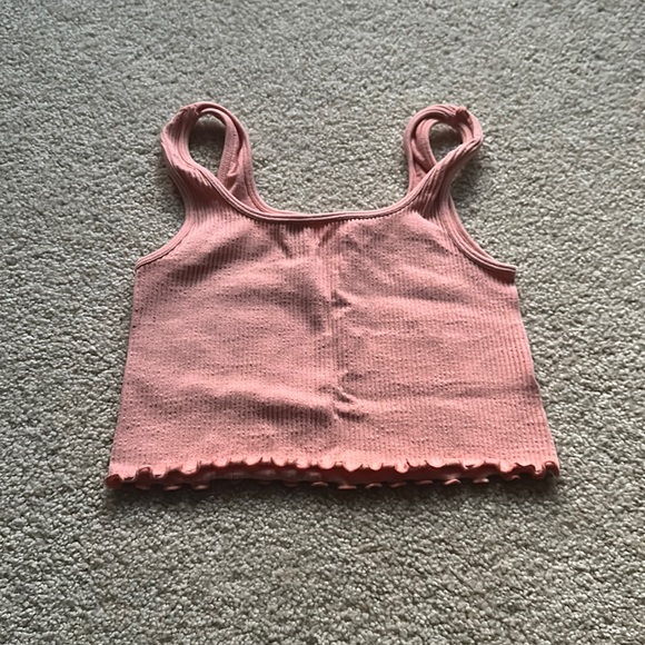 Pink ribbed crop top - Picture 1 of 2